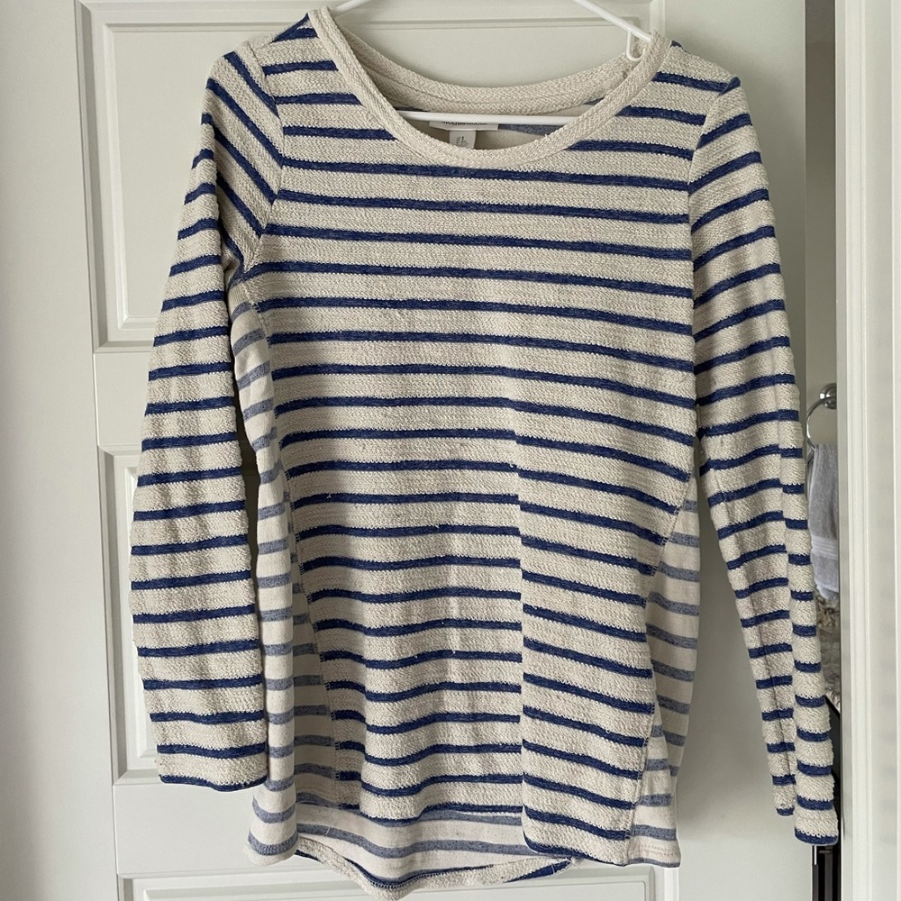 Motherhood maternity shirt